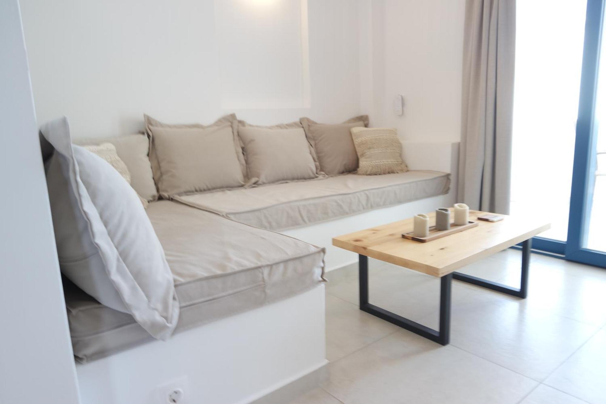 Sea View Apartment 卡尔帕索斯 外观 照片