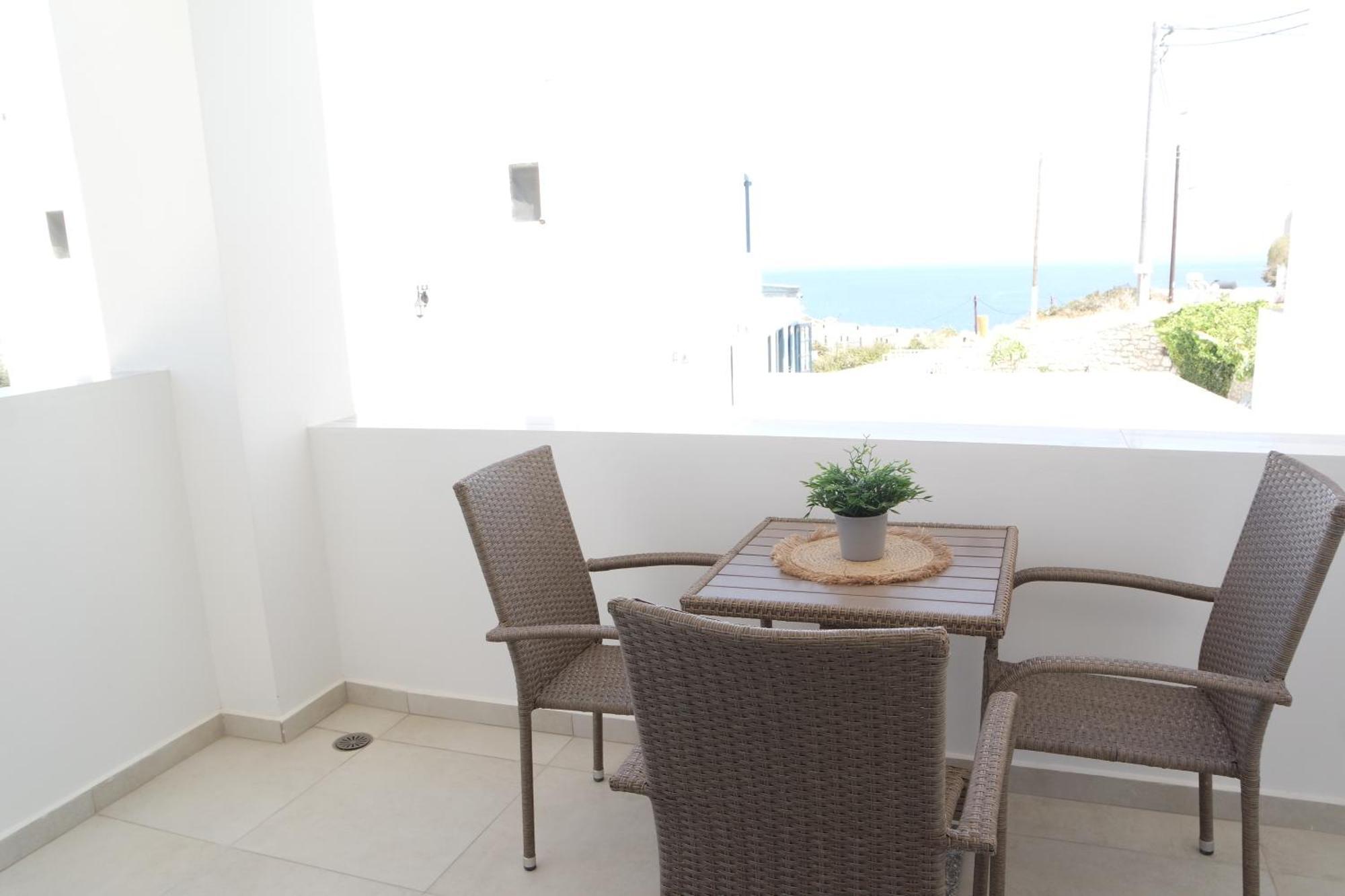 Sea View Apartment 卡尔帕索斯 外观 照片